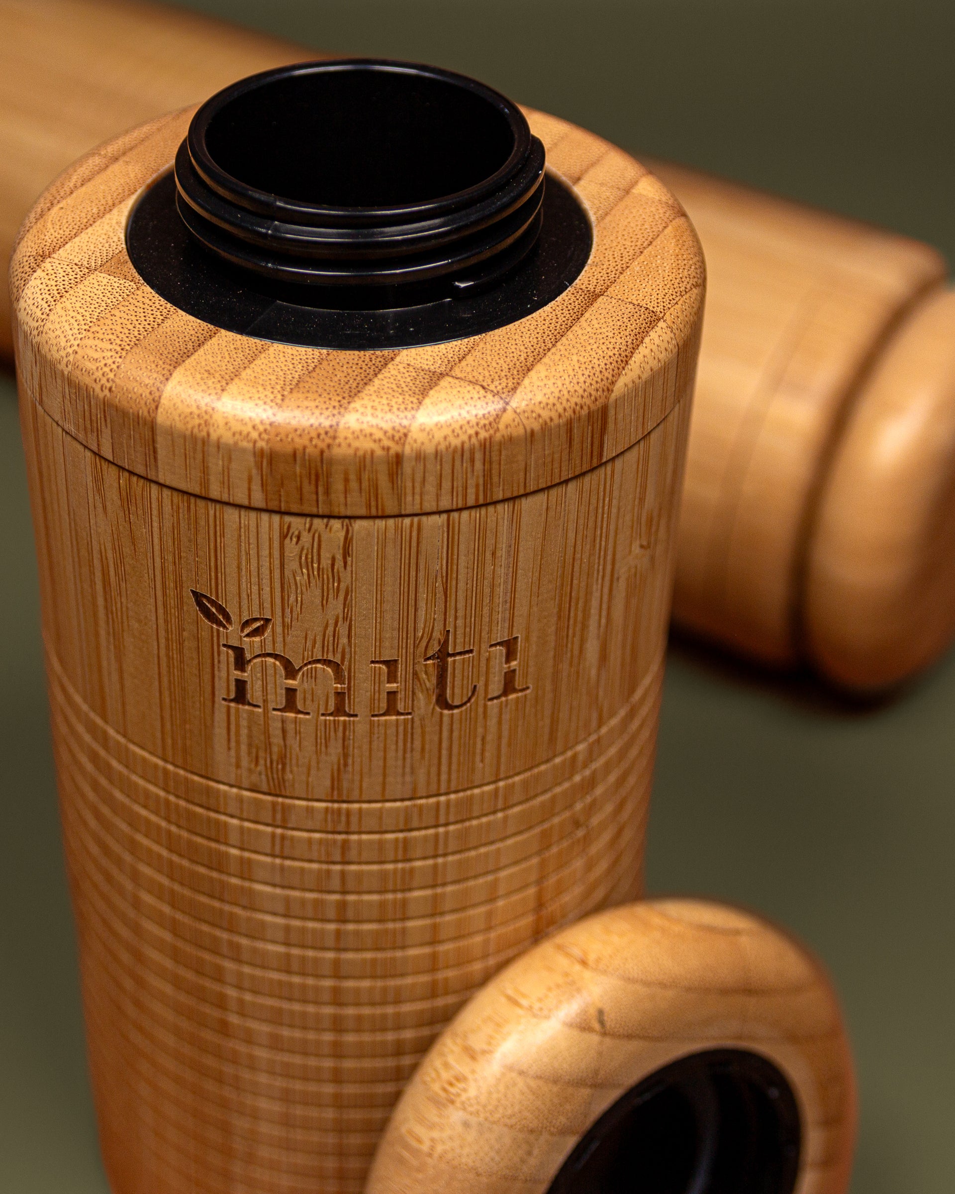 Bottle_4to5-12.jpg