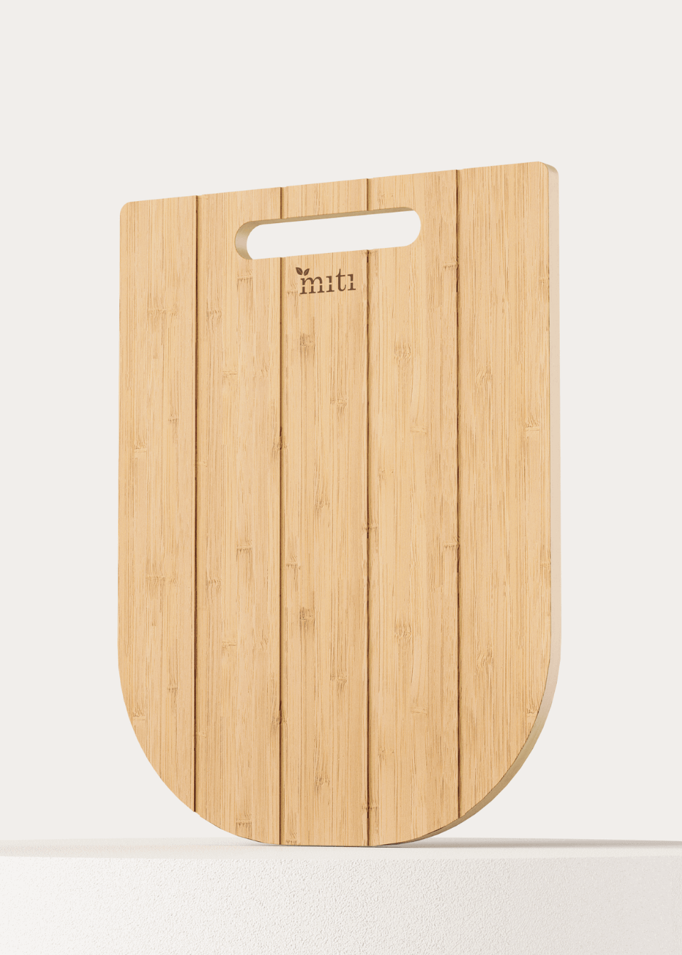 Cutting Board with Curved Handle Style 2