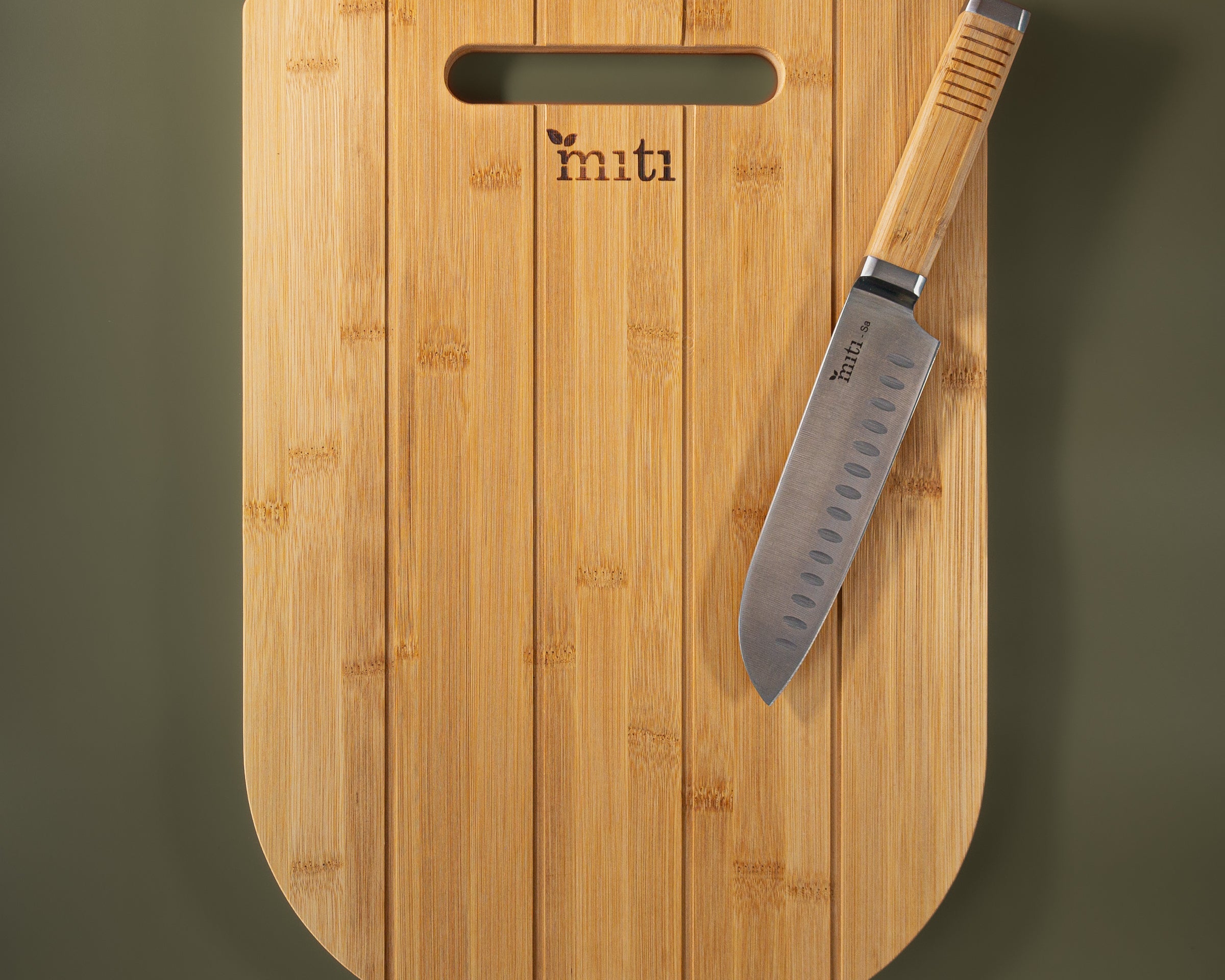 MITI bamboo chopping board photographed for a practical size guide