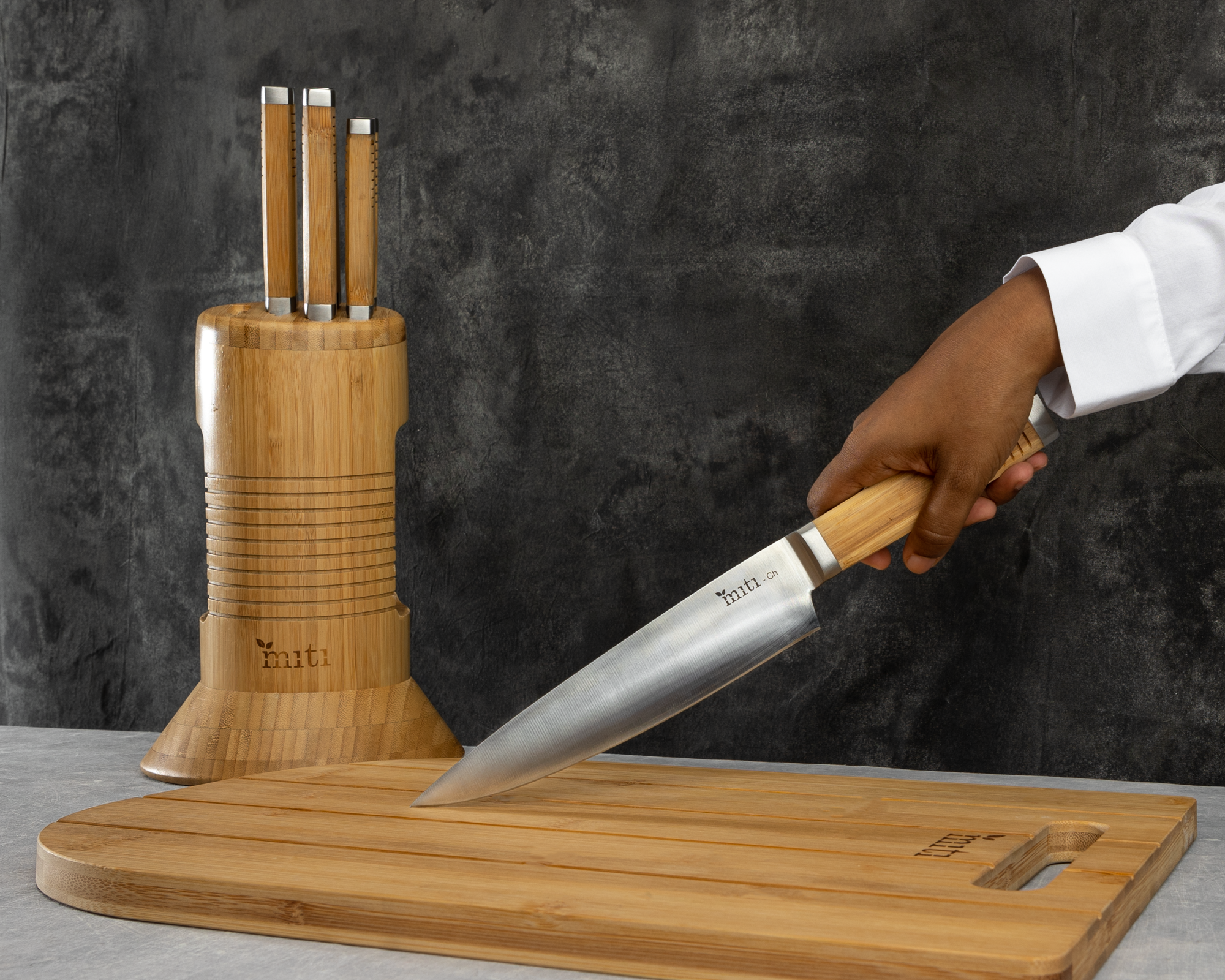 5 Reasons to Swap Your Plastic Chopping Board Today
