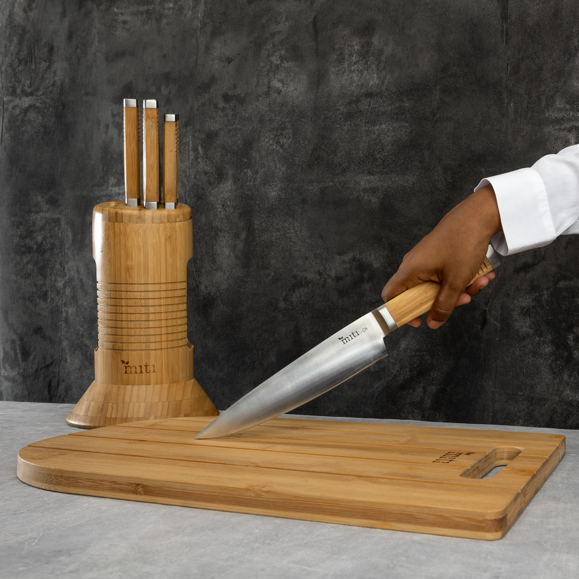 5 Reasons to Swap Your Plastic Chopping Board Today