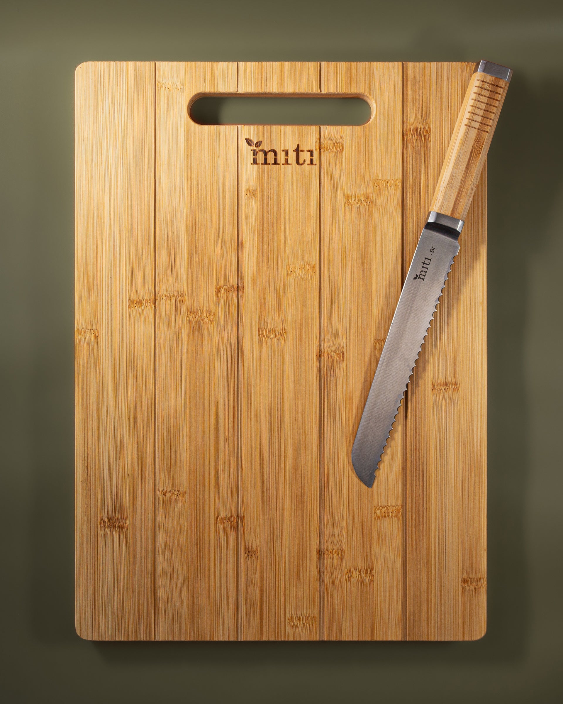 MITI bamboo chopping board for a compact kitchen worktop