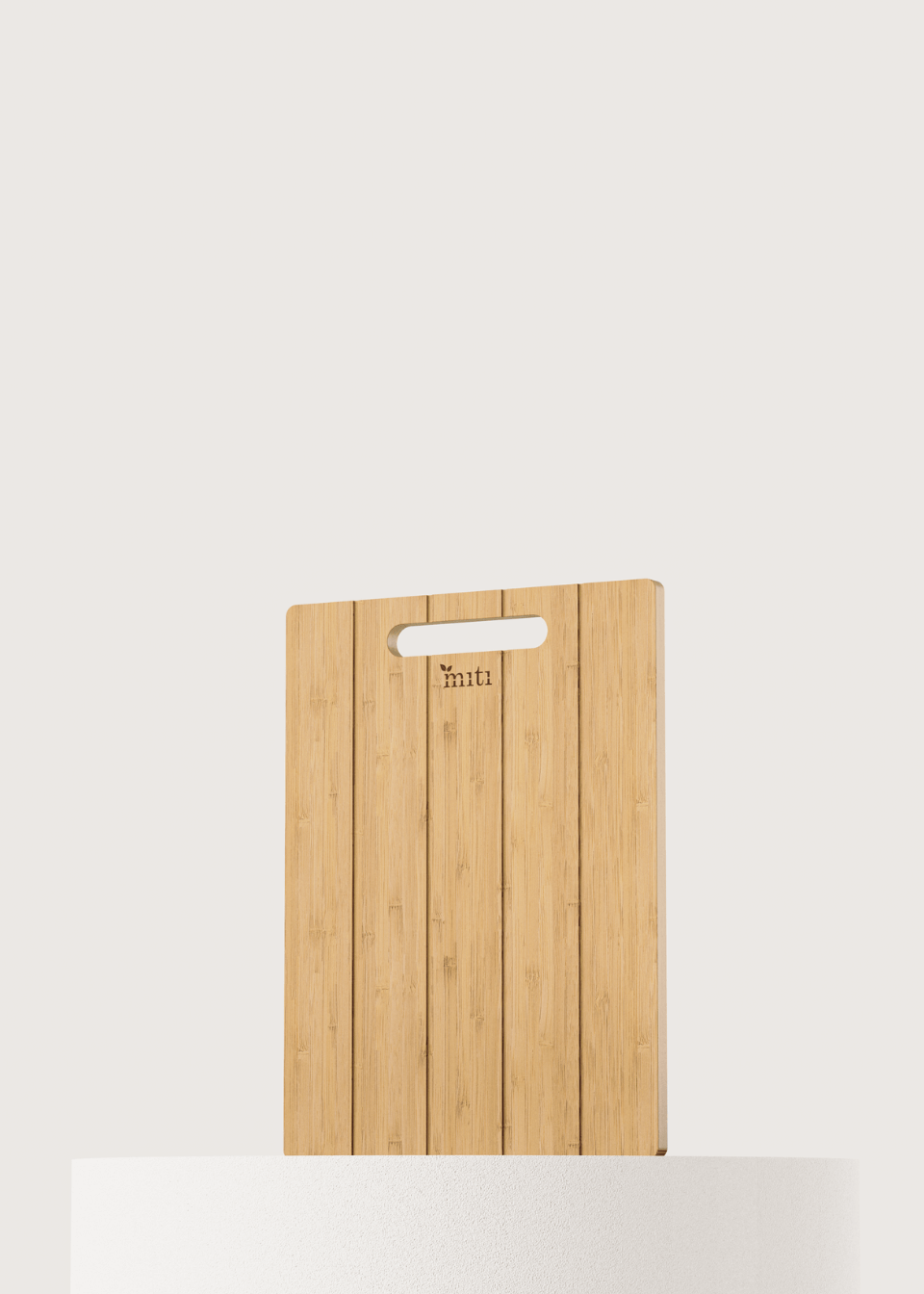 front view of the traditional bamboo chopping board of MITI Life